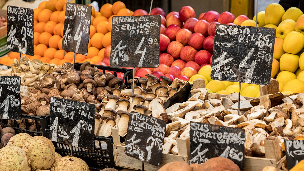 Fruit and vegetable stalls at the Naschmarkt
